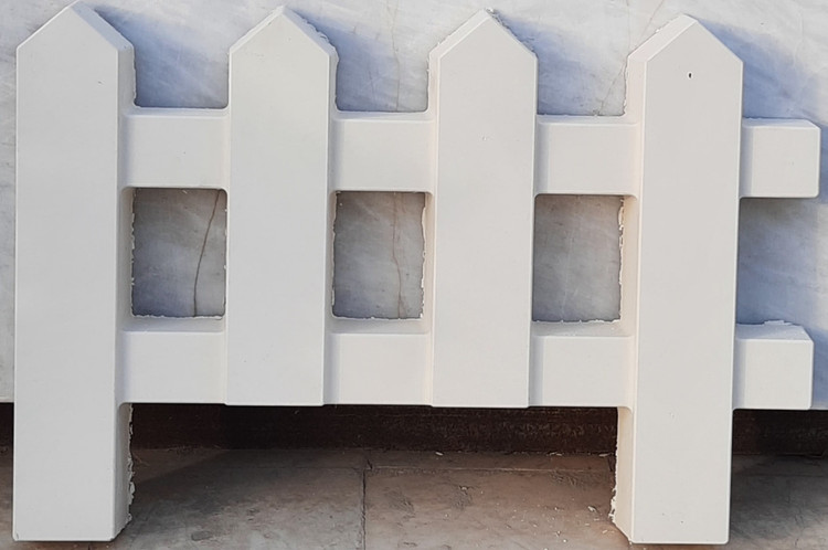 نرده پلیمری مهسا رنگ سفید در ابعاد ۴۰*۶۰